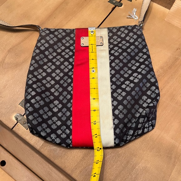 Large Kate Spade Crossbody with matching wallet - Picture 10 of 11